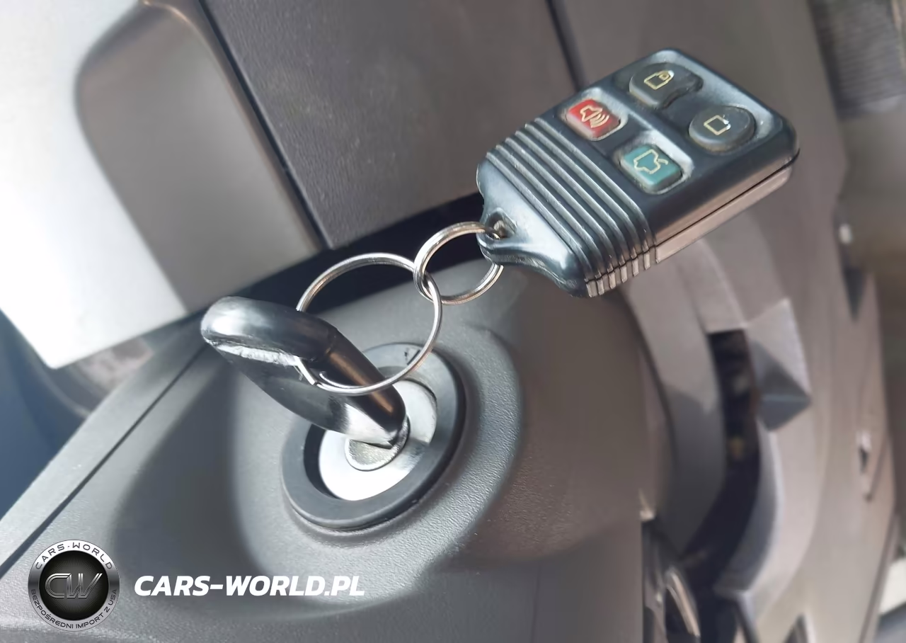 2009 Ford Focus Ses VIN:1FAHP36NX9W134694 - 11