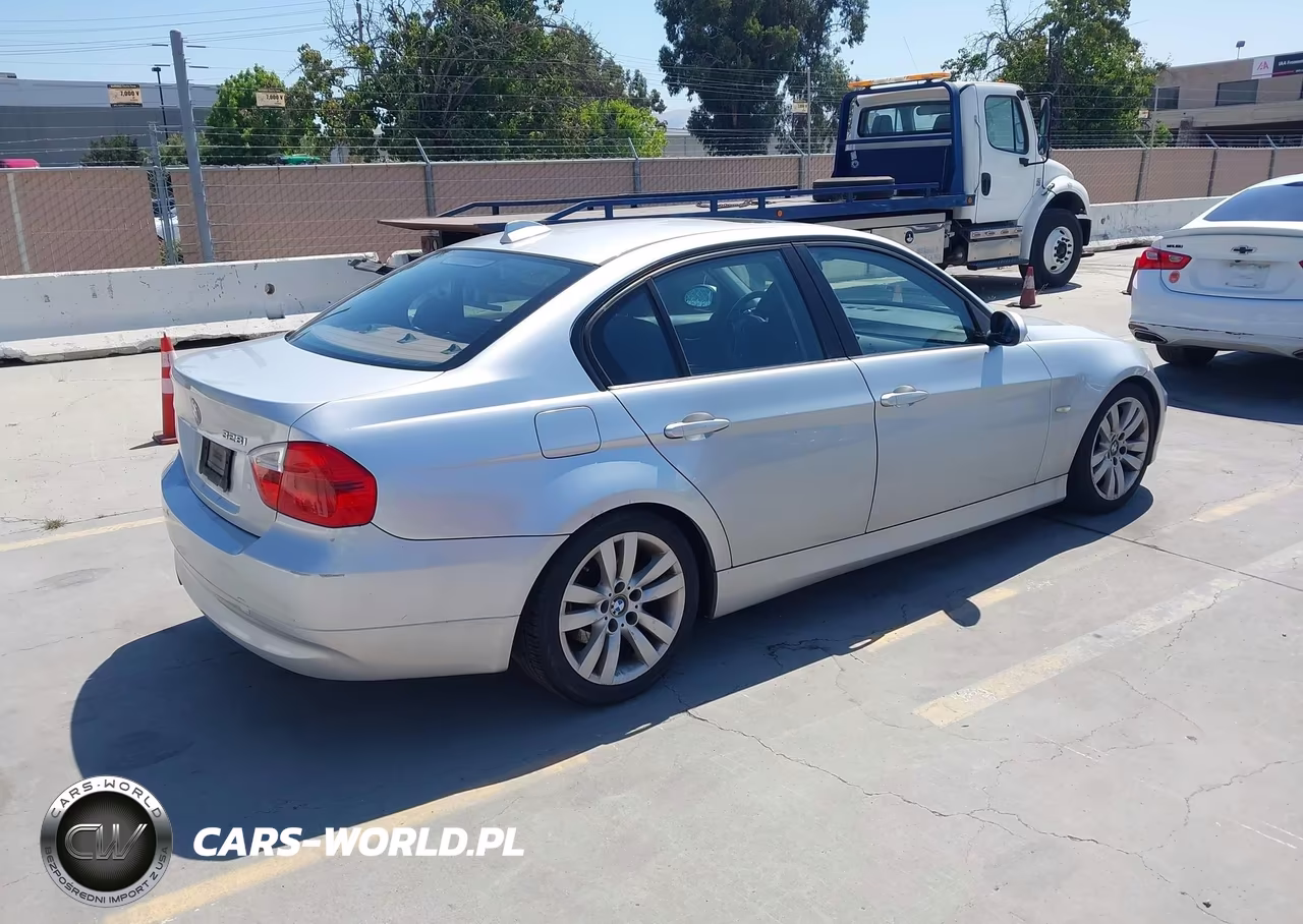 2008 BMW 328I VIN:WBAVA37548NL43959 - 4