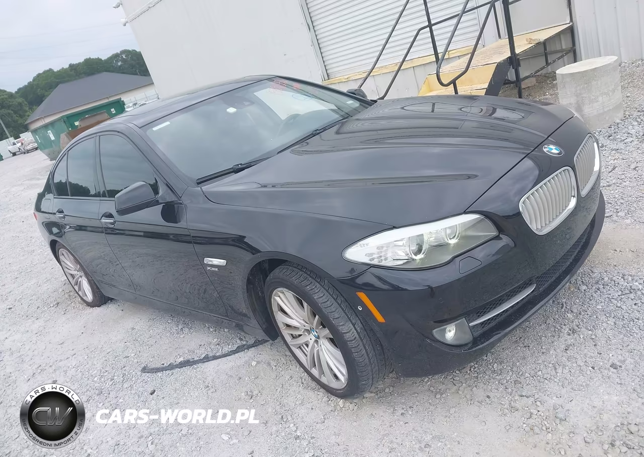 2011 BMW 550I xDrive – zdjęcie 1 z 12