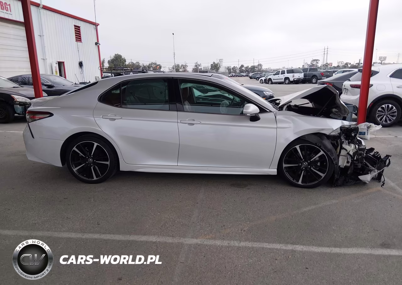 2018 Toyota Camry Xse V6 VIN:4T1BZ1HK0JU007448 - 13