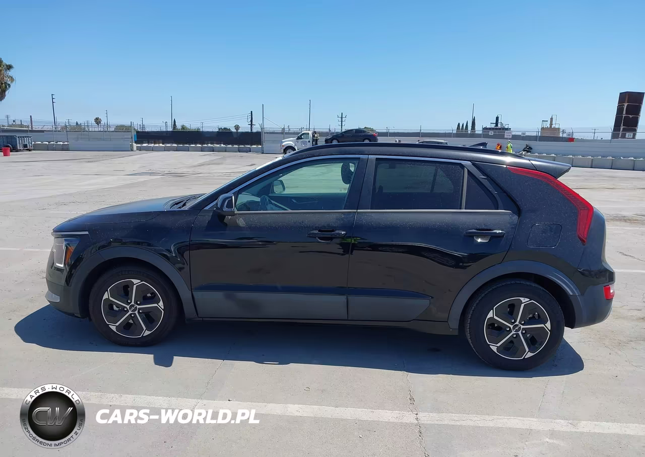 2023 Kia Niro Ex VIN:KNDCR3LE2P5050603 - 14