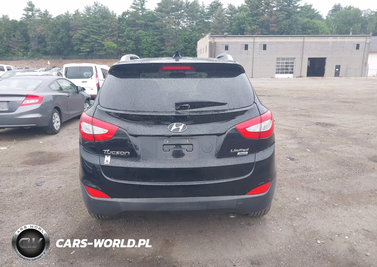 2015 Hyundai Tucson Limited VIN:KM8JUCAGXFU118026 - 16