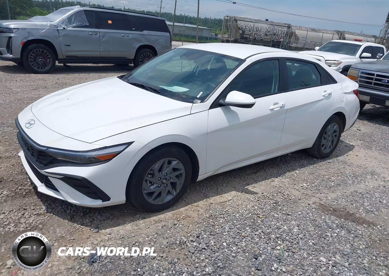 2026 Hyundai Elantra Hybrid Blue VIN:KMHLM4DJ8TU190988 - 2