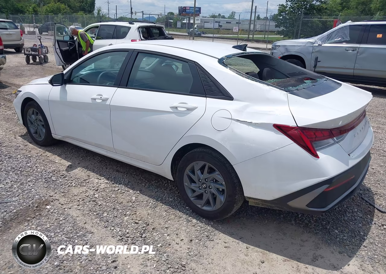 2026 Hyundai Elantra Hybrid Blue VIN:KMHLM4DJ8TU190988 - 3