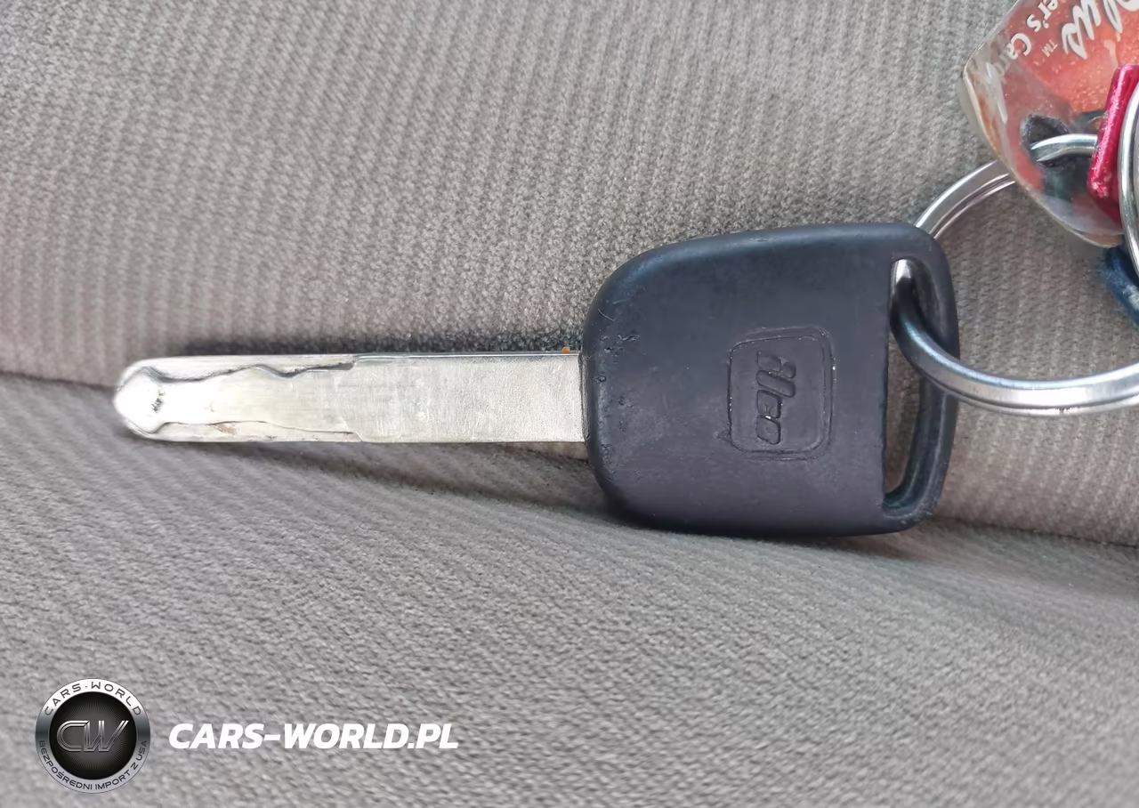 2005 Honda Civic Lx VIN:2HGES16525H525722 - 11