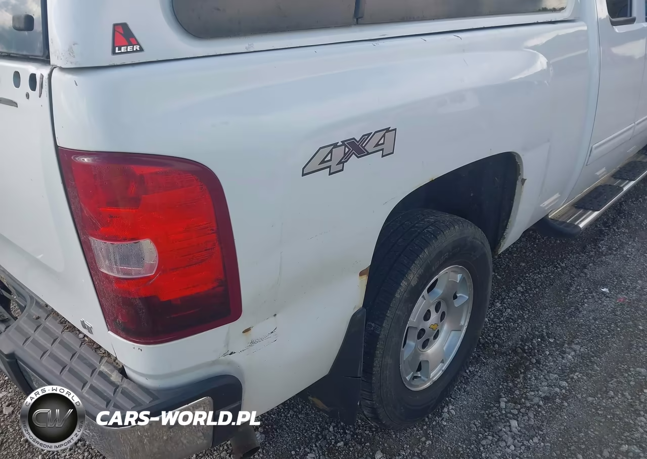 2011 Chevrolet Silverado 1500 Lt VIN:1GCRKSE31BZ435172 - 18