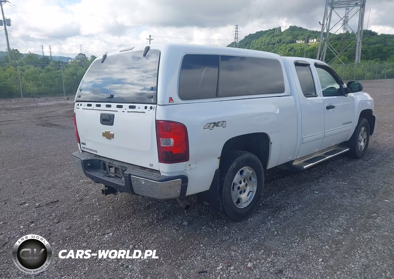 2011 Chevrolet Silverado 1500 Lt VIN:1GCRKSE31BZ435172 - 4