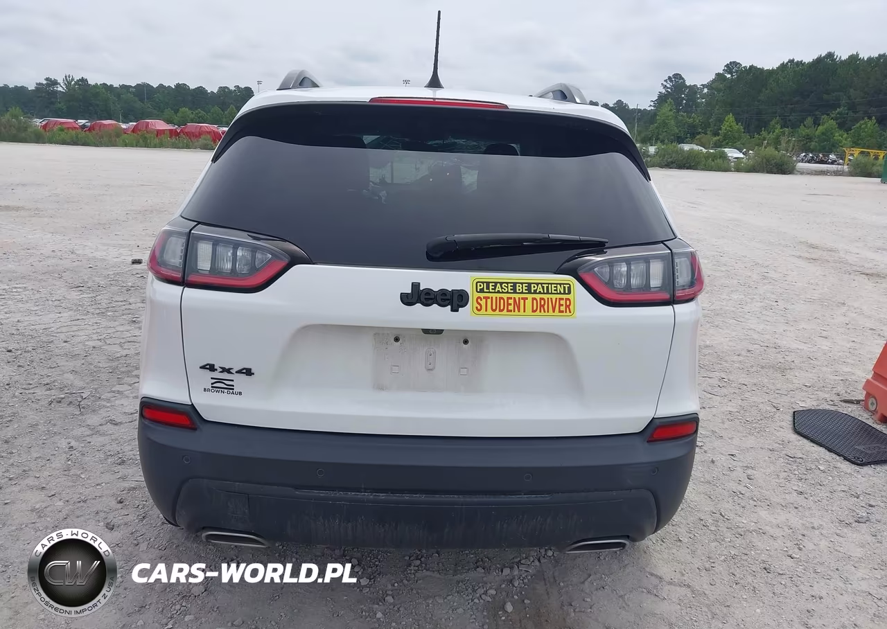 2020 Jeep Cherokee Altitude 4X4 VIN:1C4PJMLXXLD593732 - 16