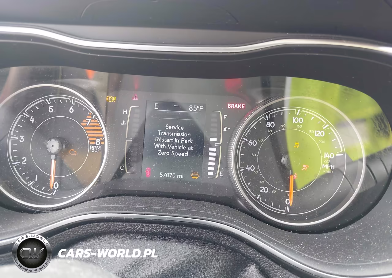 2020 Jeep Cherokee Altitude 4X4 VIN:1C4PJMLXXLD593732 - 7