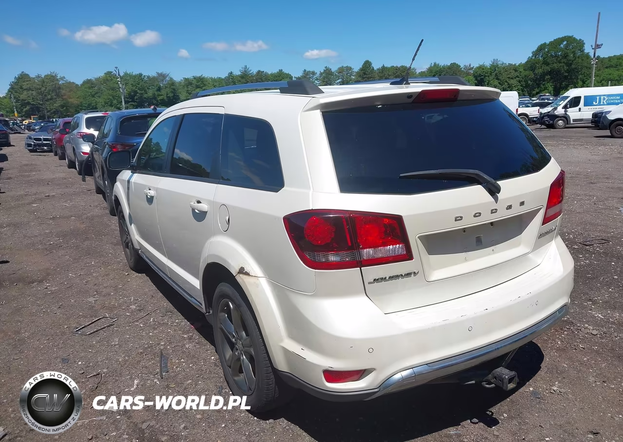 2015 Dodge Journey Crossroad VIN:3C4PDCGBXFT566027 - 3
