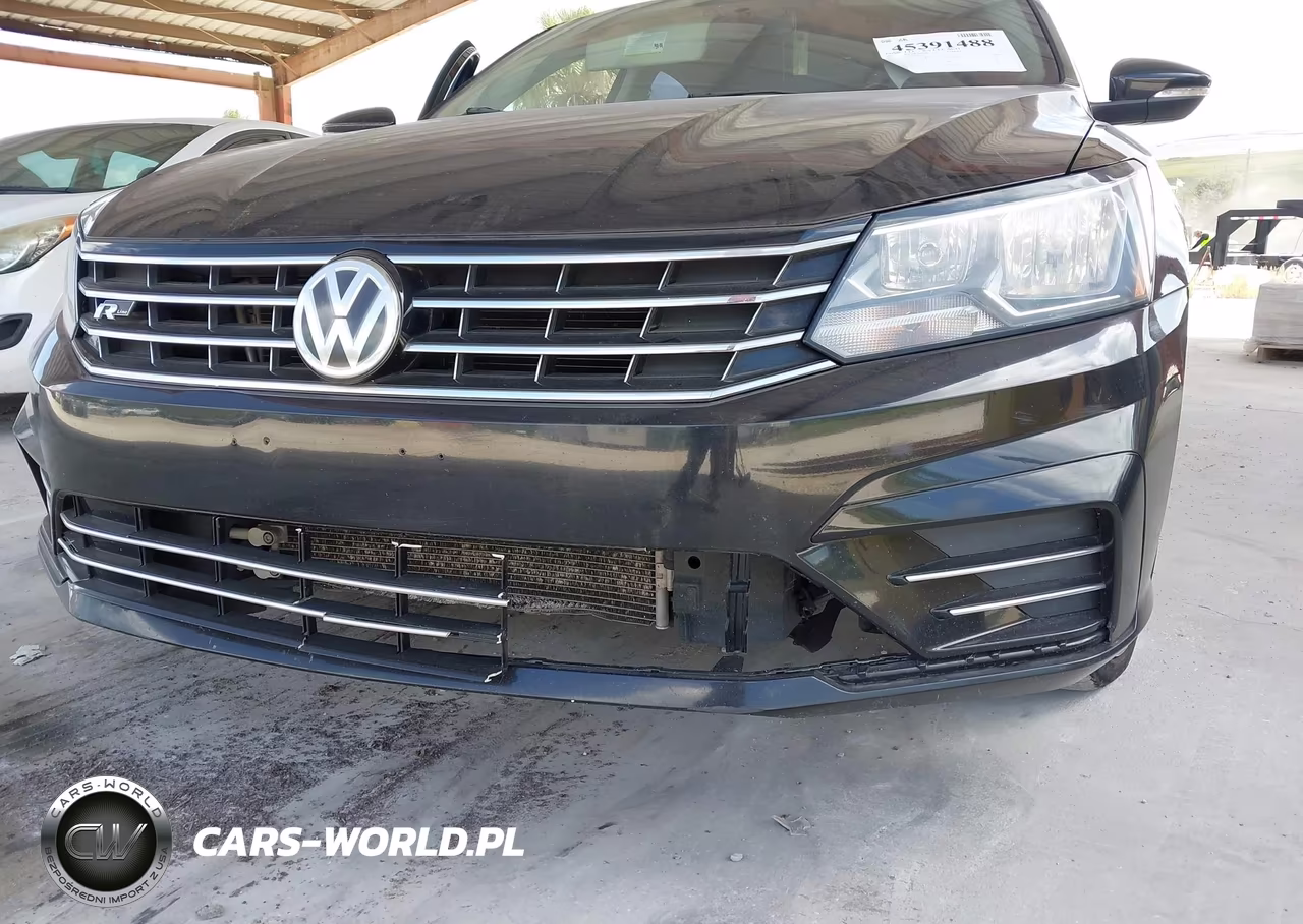 2017 Volkswagen Passat 1.8T R-Line VIN:1VWDT7A37HC038701 - 6
