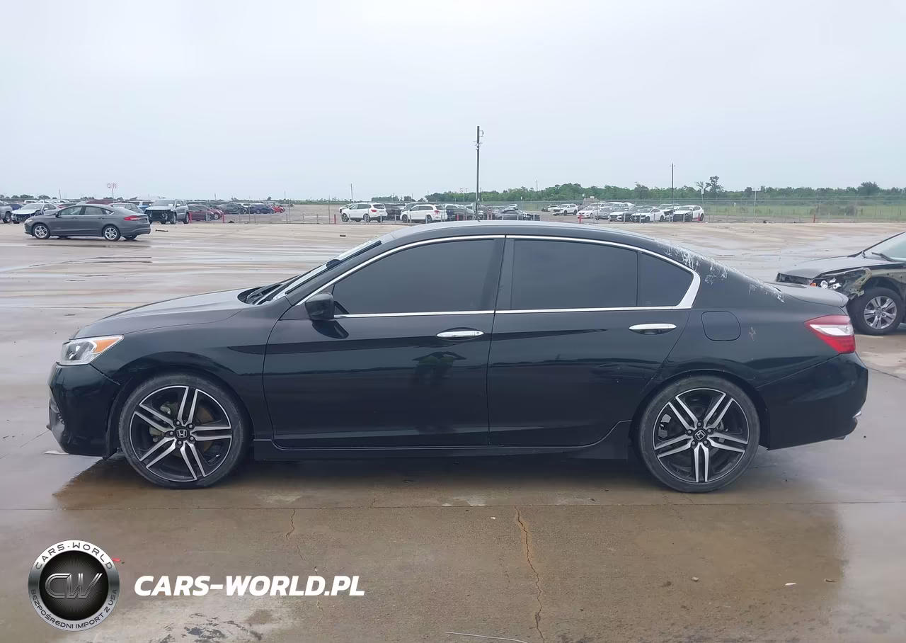 2017 Honda Accord Sport VIN:1HGCR2F6XHA117893 - 14