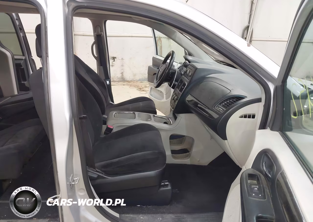 2012 Dodge Grand Caravan Sxt VIN:2C4RDGCG4CR277208 - 5