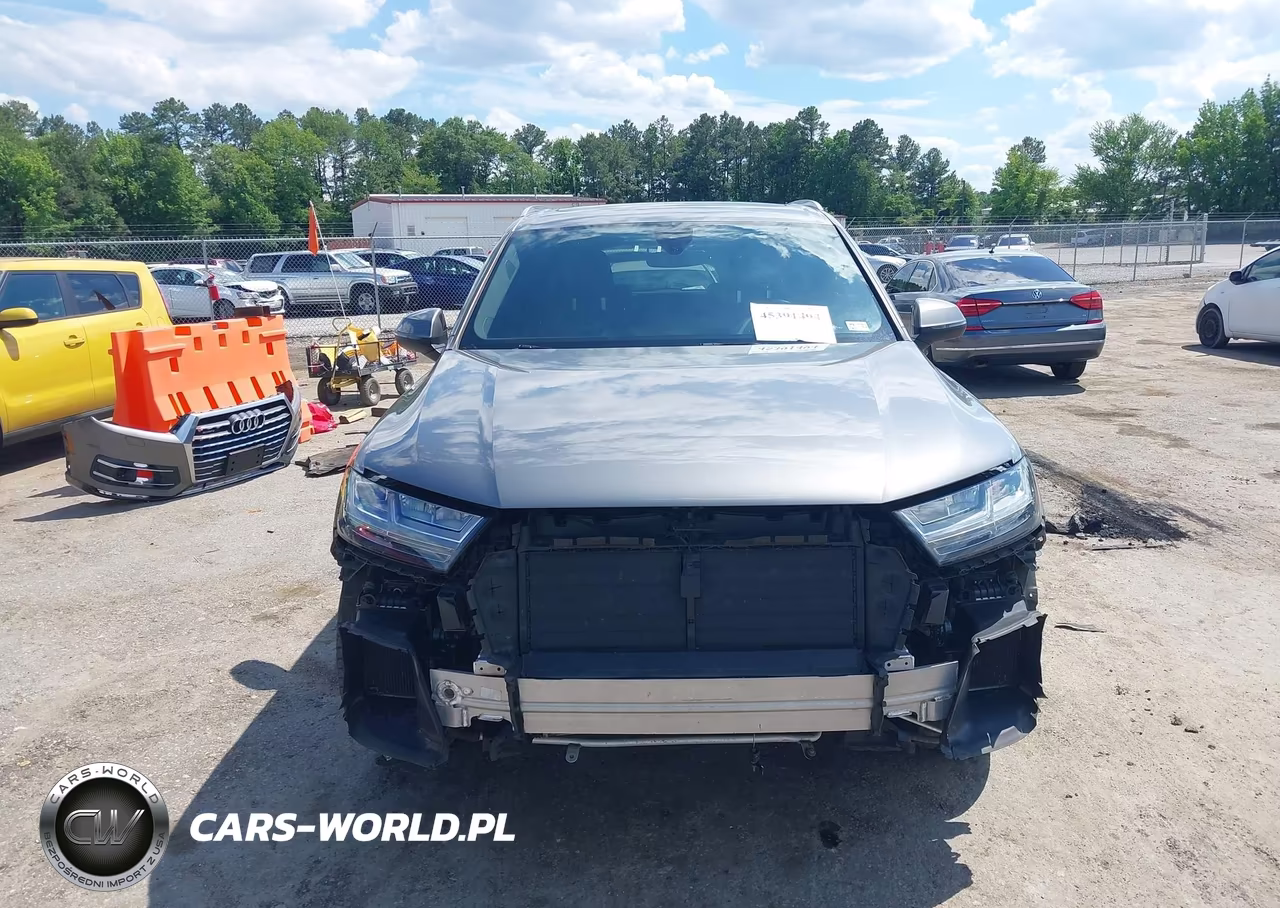 2018 Audi Q7 3.0T Premium VIN:WA1LAAF78JD027701 - 13