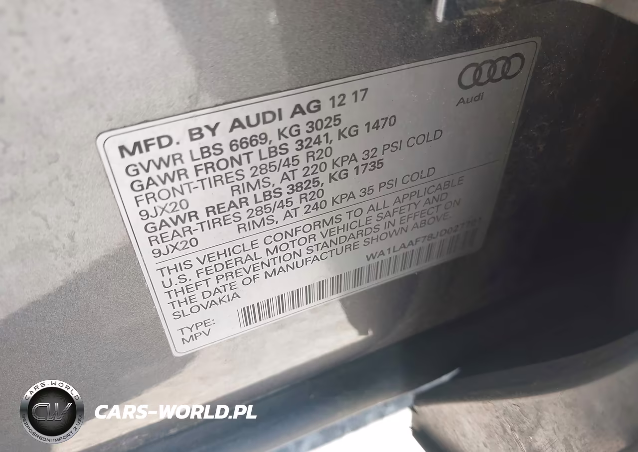 2018 Audi Q7 3.0T Premium VIN:WA1LAAF78JD027701 - 9