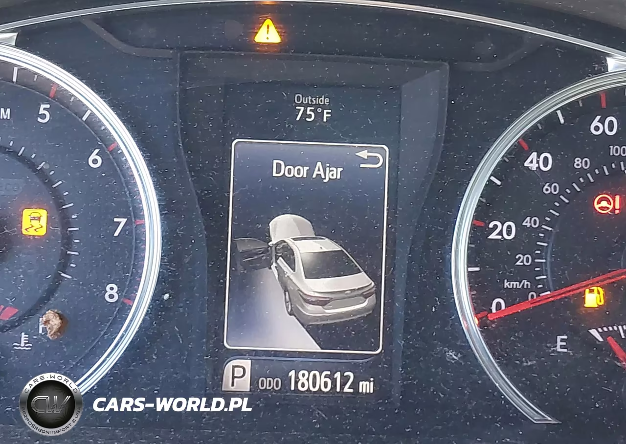 2016 Toyota Camry Xse VIN:4T1BF1FK6GU552199 - 15