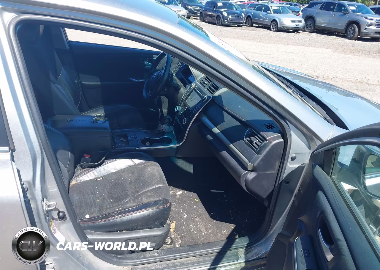 2016 Toyota Camry Xse VIN:4T1BF1FK6GU552199 - 5