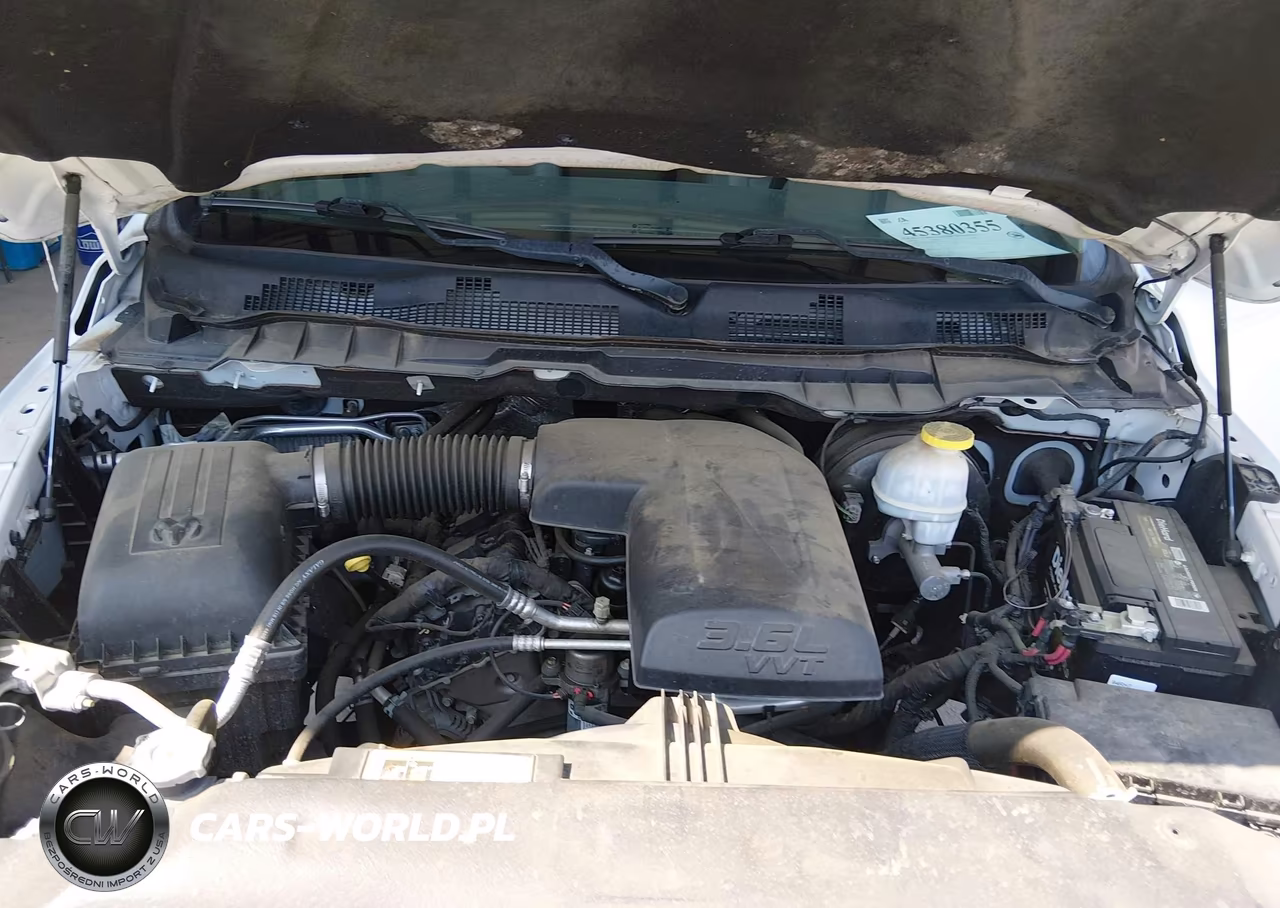 2018 Ram 1500 Tradesman 4X2 8' Box VIN:3C6JR6DG5JG318110 - 10