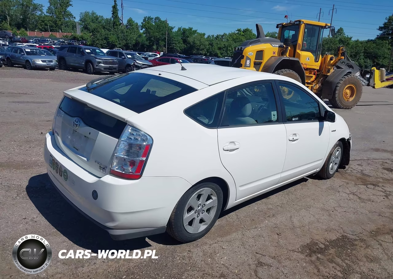 2008 Toyota Prius VIN:JTDKB20U083380632 - 4