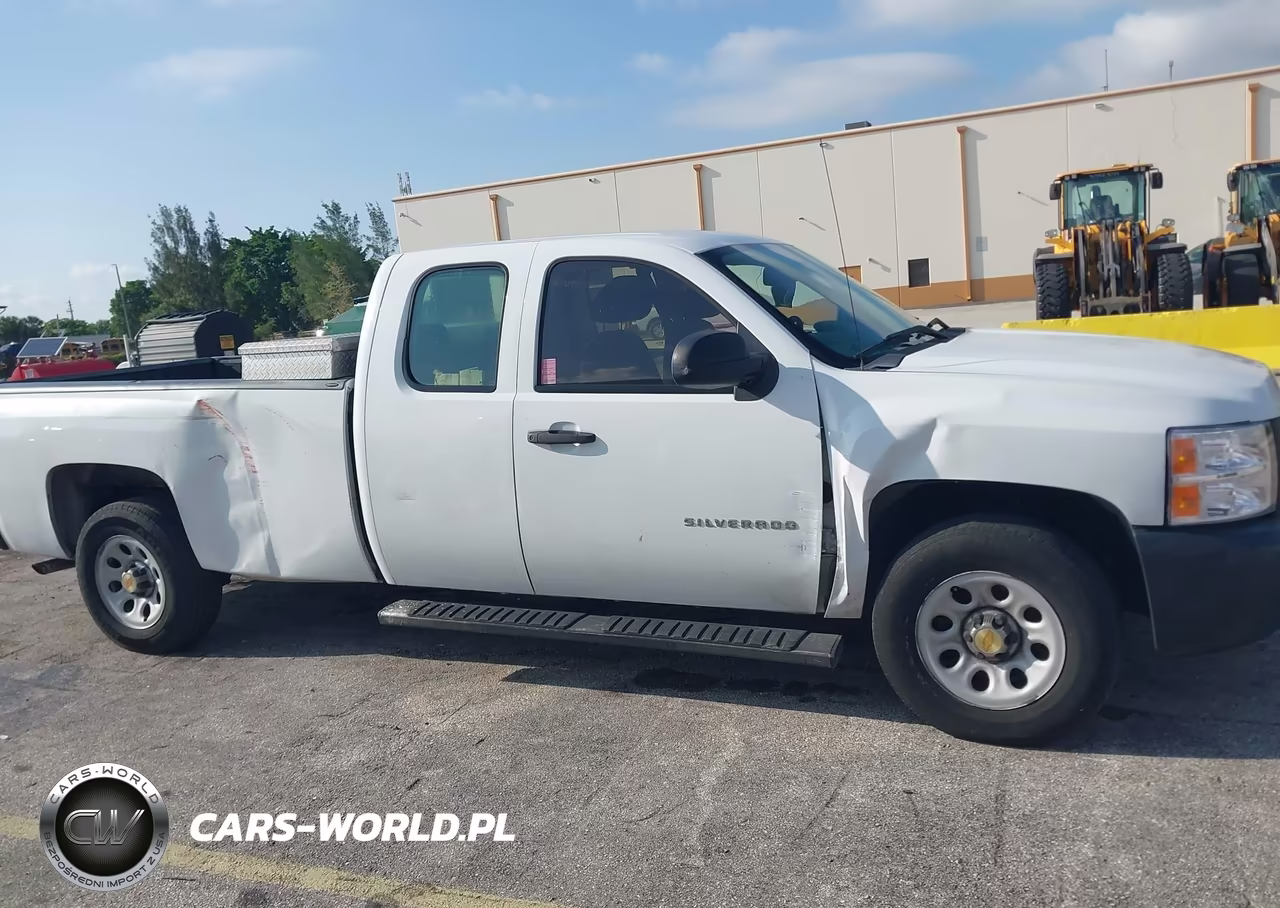 2011 Chevrolet Silverado 1500 Work Truck VIN:1GCRCPE04BZ429723 - 13