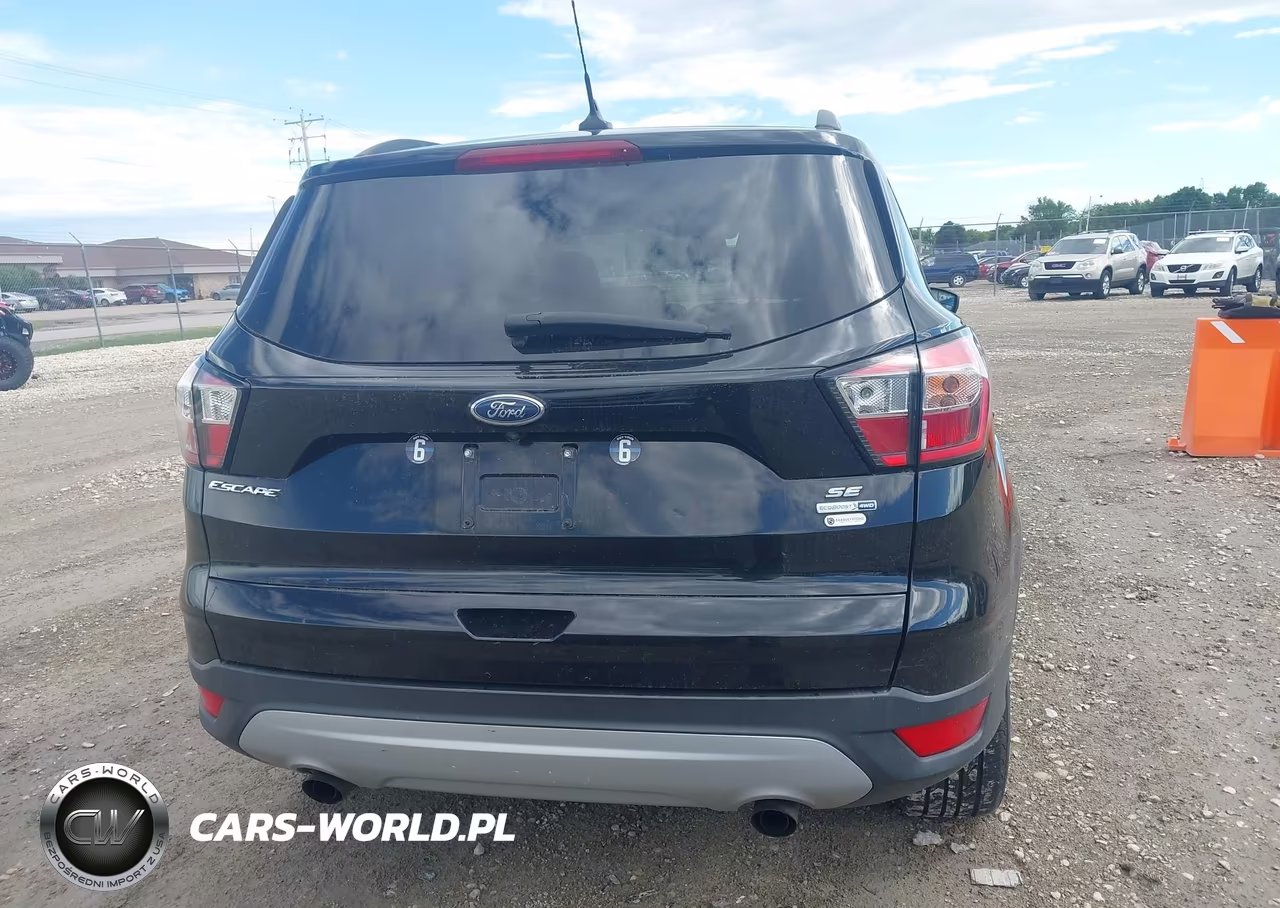 2018 Ford Escape Se VIN:1FMCU9GD0JUC00719 - 16
