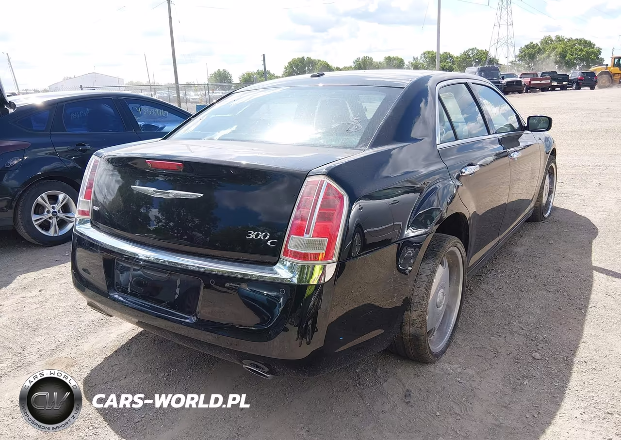 2013 Chrysler 300C Awd VIN:2C3CCAKT1DH699579 - 4