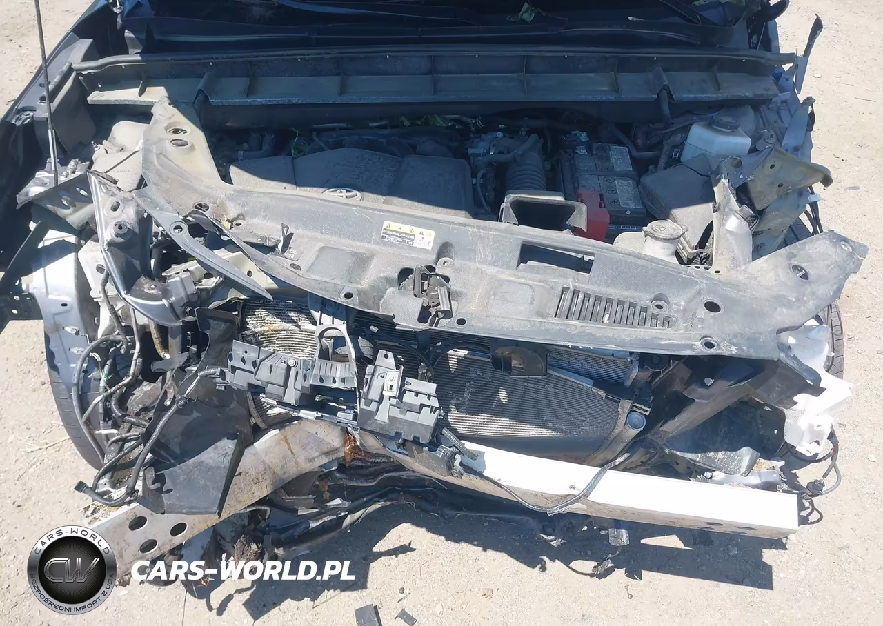 2022 Toyota Highlander Xle VIN:5TDGZRBH5NS565988 - 10