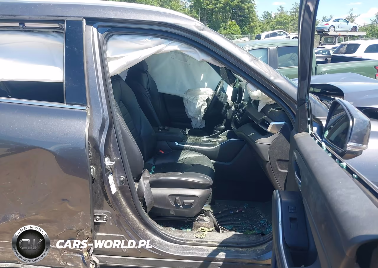 2022 Toyota Highlander Xle VIN:5TDGZRBH5NS565988 - 5