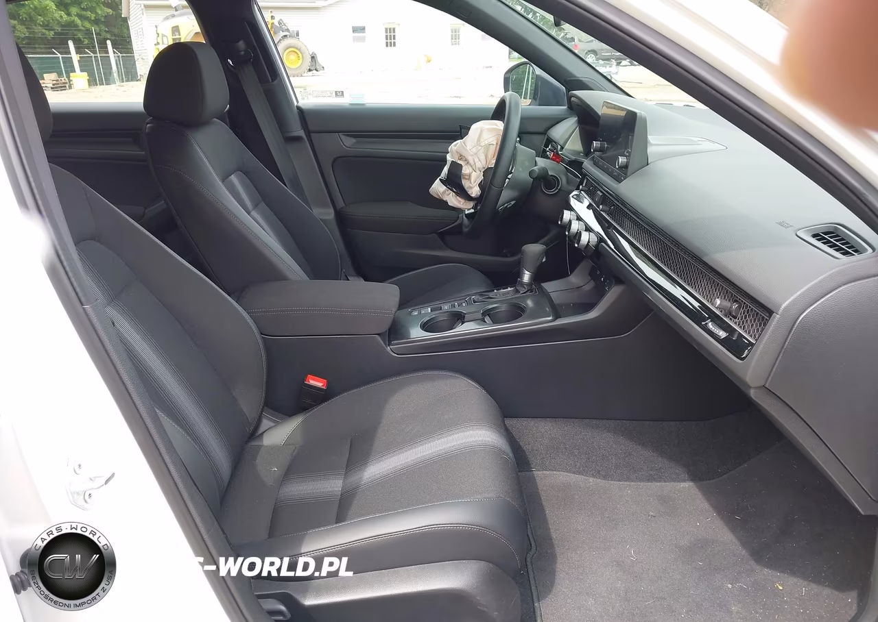 2026 Honda Civic Sport VIN:19XFL2H82TE023055 - 5