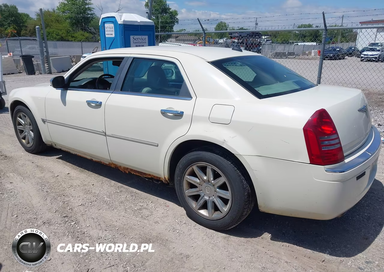 2005 Chrysler 300C VIN:2C3JA63H95H521876 - 3