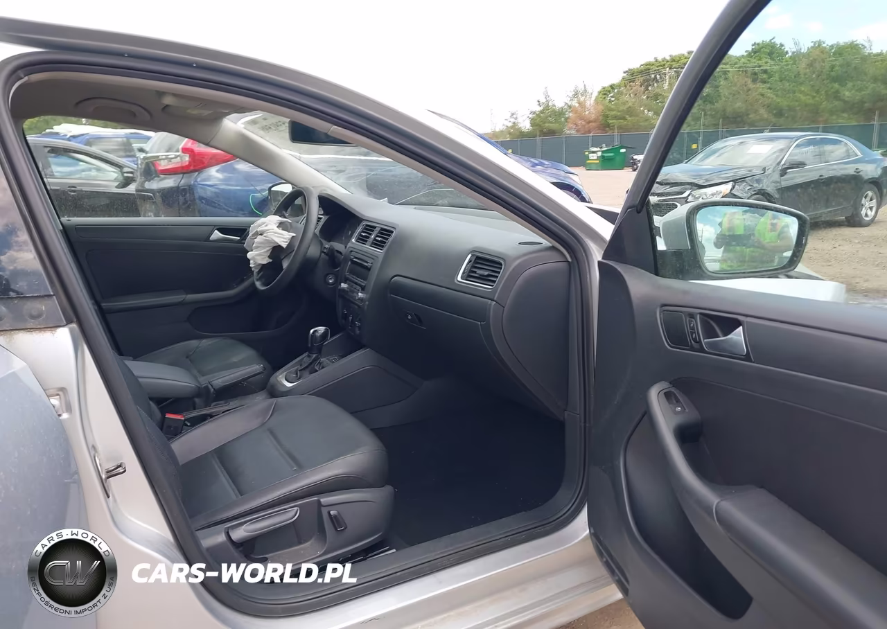 2014 Volkswagen Jetta 1.8T Se VIN:3VWD17AJ2EM305077 - 5