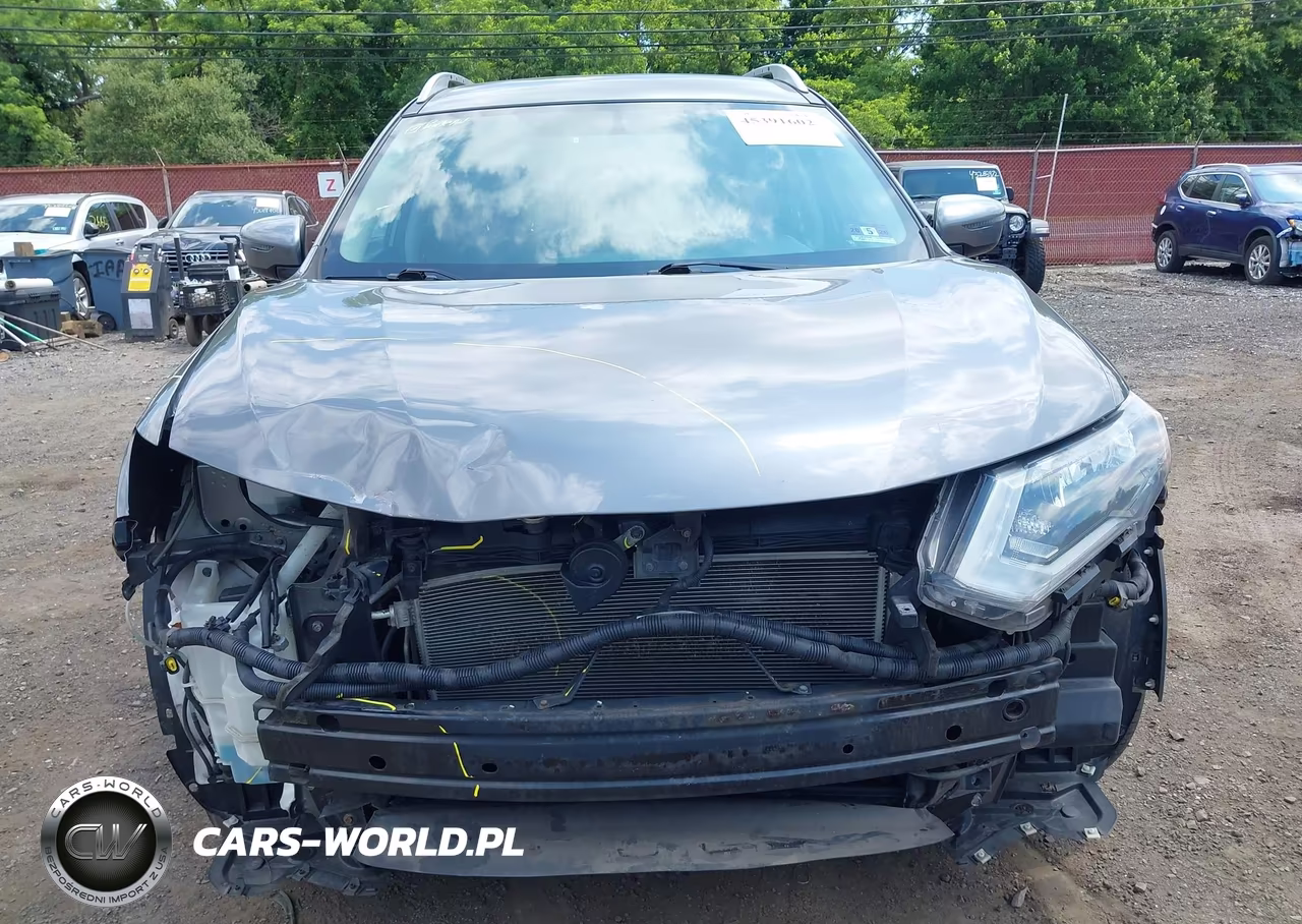 2017 Nissan Rogue S VIN:KNMAT2MV8HP538204 - 12