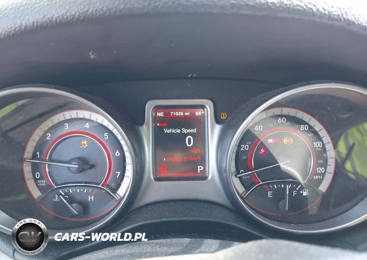 2018 Dodge Journey Crossroad VIN:3C4PDCGG8JT500709 - 7