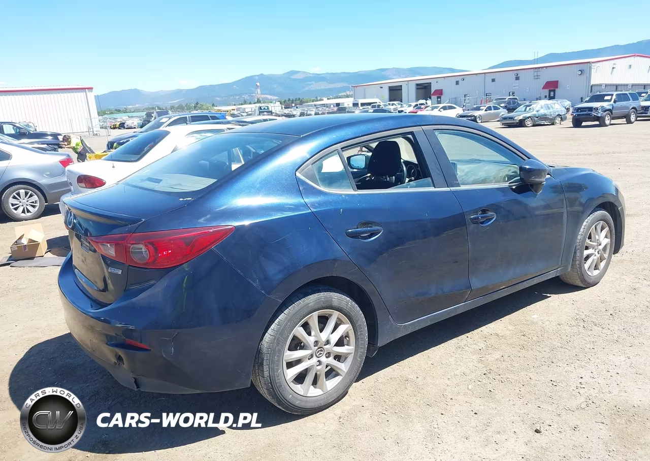 2016 Mazda Mazda3 I Touring VIN:JM1BM1V7XG1309391 - 4
