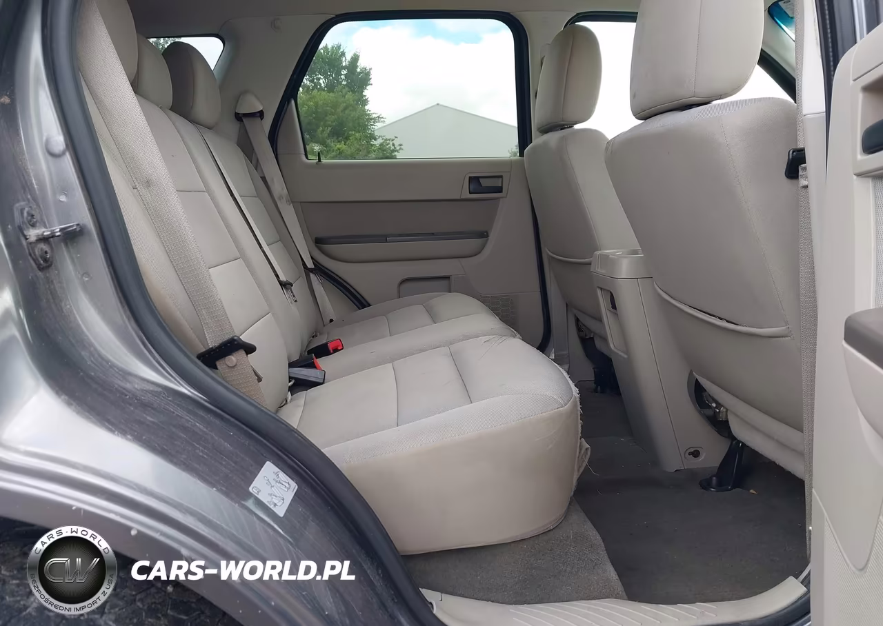 2011 Ford Escape Xlt VIN:1FMCU9D76BKB75420 - 8
