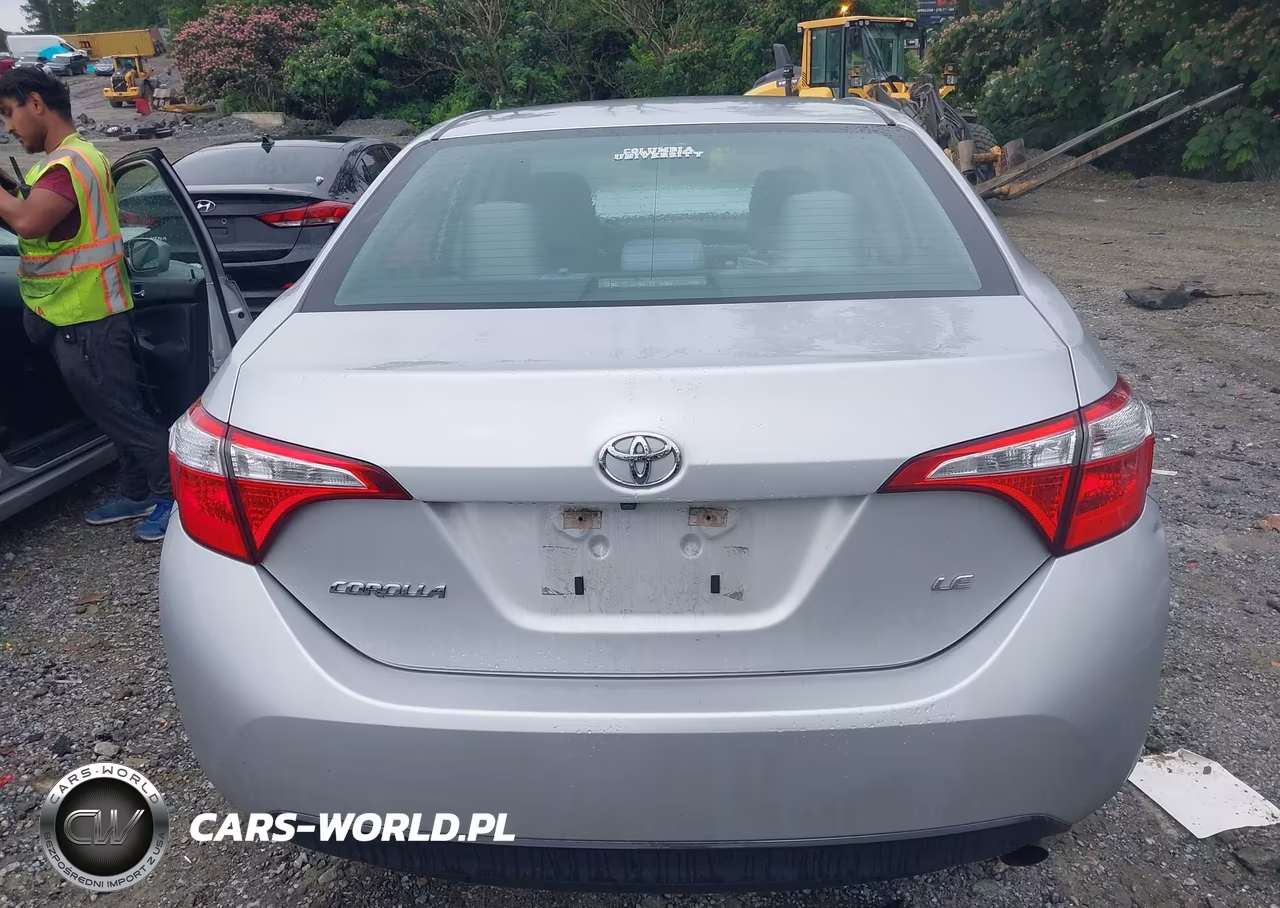 2016 Toyota Corolla Le VIN:5YFBURHE6GP413977 - 16