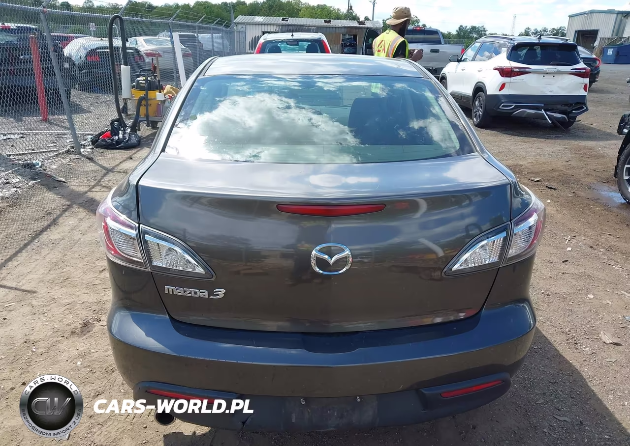 2010 Mazda Mazda3 I Touring VIN:JM1BL1SF0A1234108 - 16