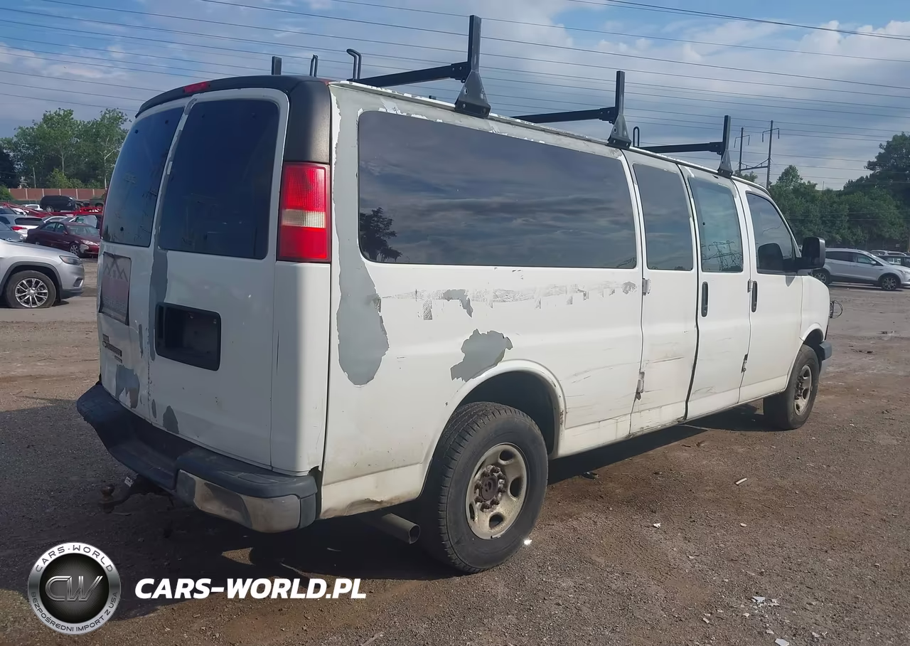 2007 Chevrolet Express Passenger Ls VIN:1GAHG39U371126792 - 4