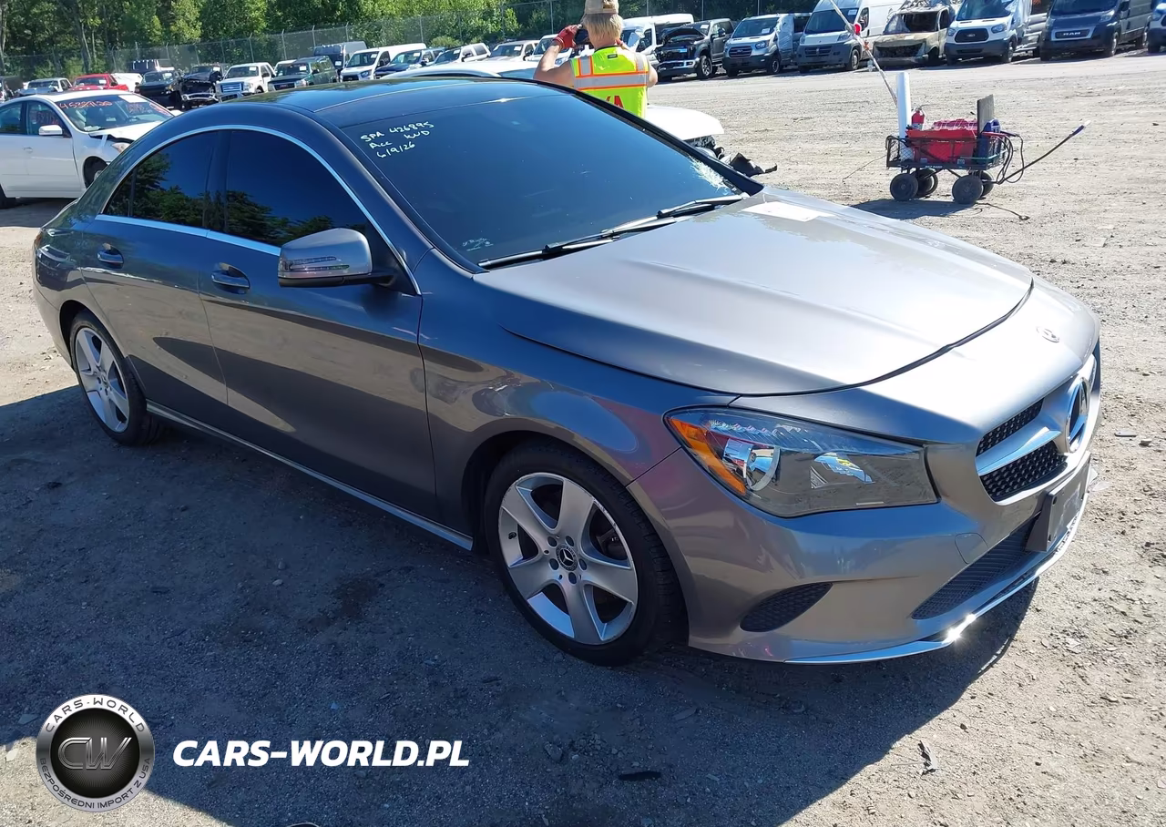 2018 Mercedes-Benz Cla 250 4Matic – zdjęcie 1 z 17