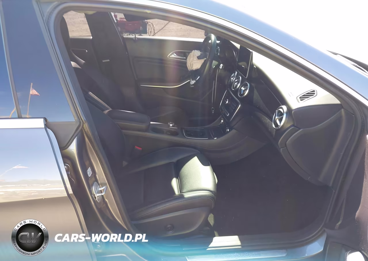 2018 Mercedes-Benz Cla 250 4Matic VIN:WDDSJ4GB2JN607323 - 5