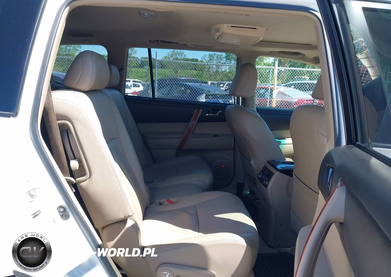 2008 Toyota Highlander Limited VIN:JTEES42A282071550 - 8