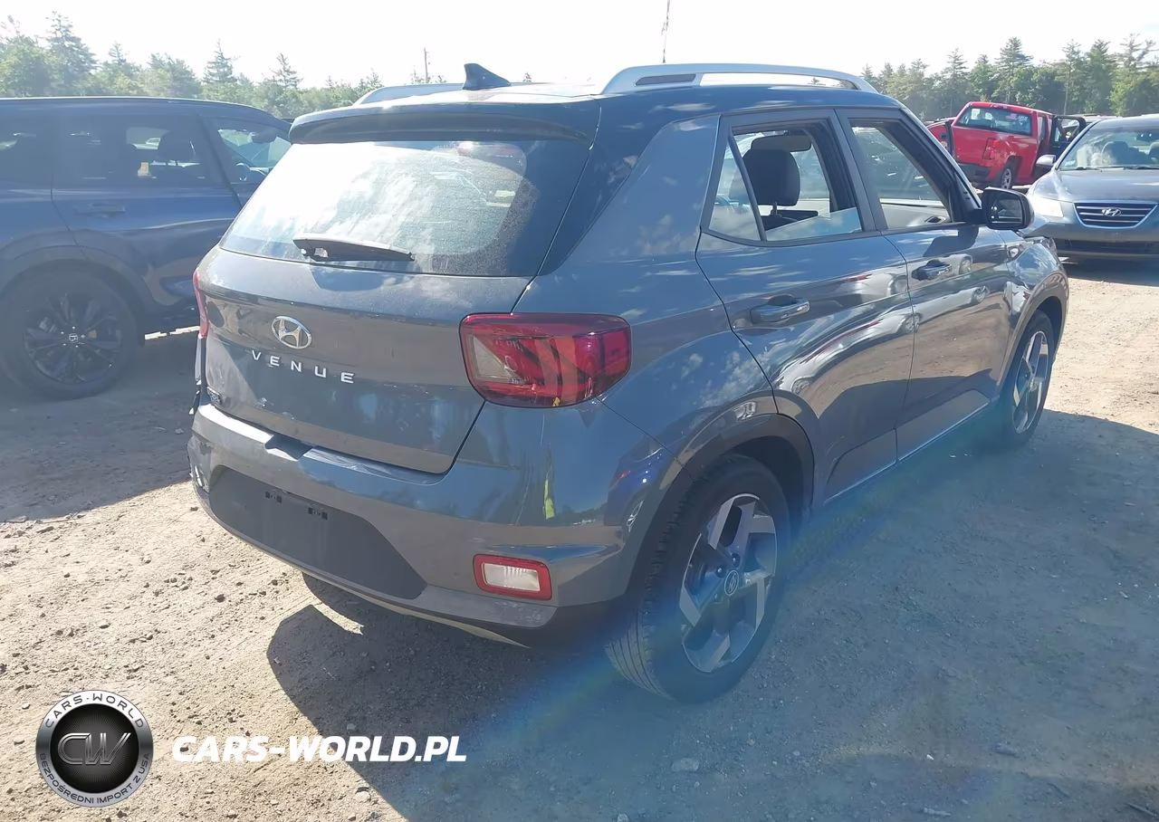 2022 Hyundai Venue Limited VIN:KMHRC8A32NU166005 - 4