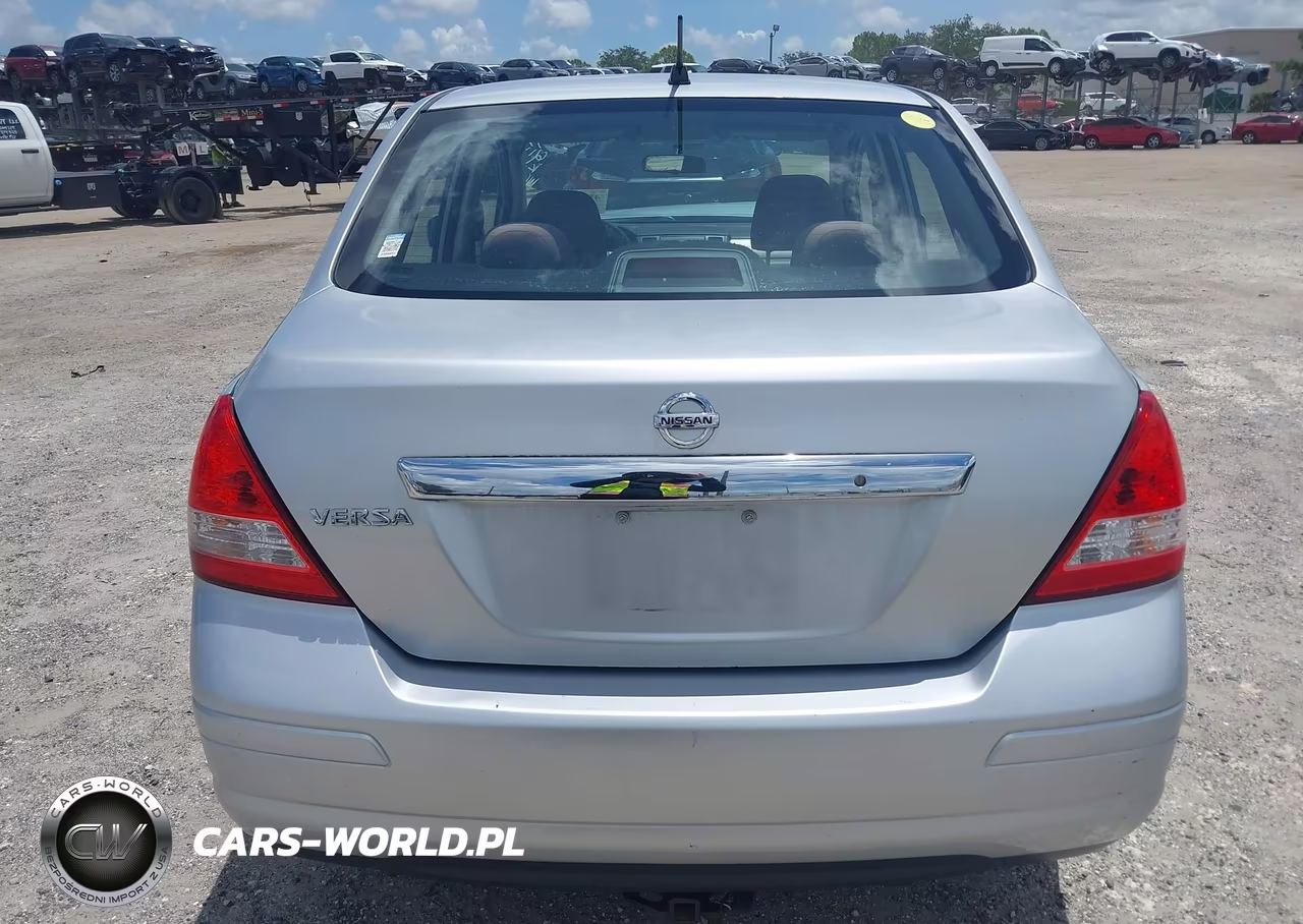 2010 Nissan Versa 1.8S VIN:3N1BC1AP8AL431985 - 16