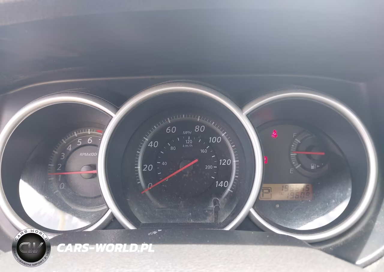 2010 Nissan Versa 1.8S VIN:3N1BC1AP8AL431985 - 7