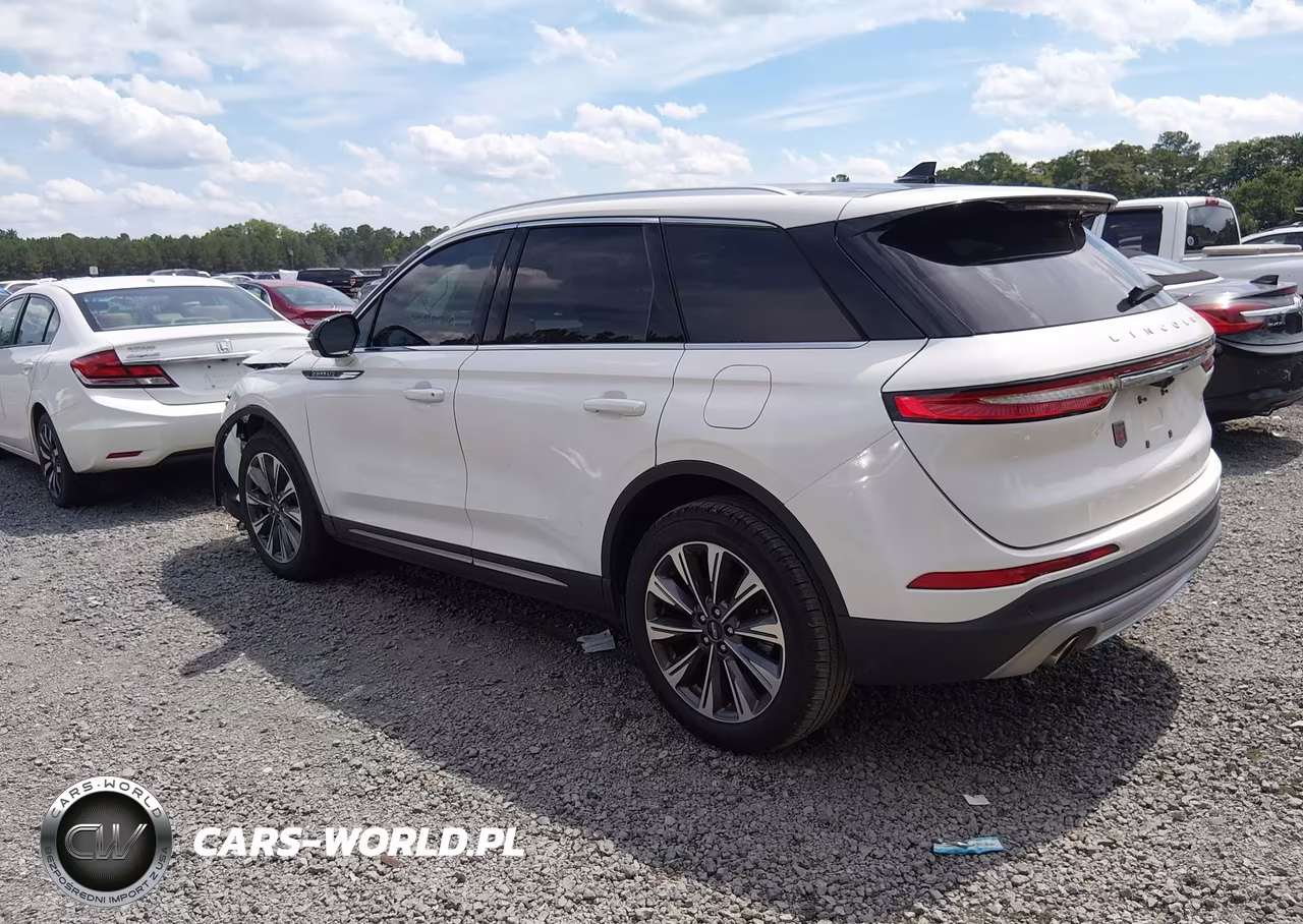 2021 Lincoln Corsair Reserve VIN:5LMCJ2C95MUL02343 - 3