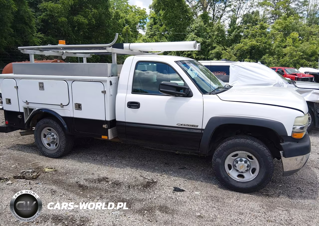 2002 Chevrolet Silverado 2500Hd VIN:1GBHC24U22E271932 - 13