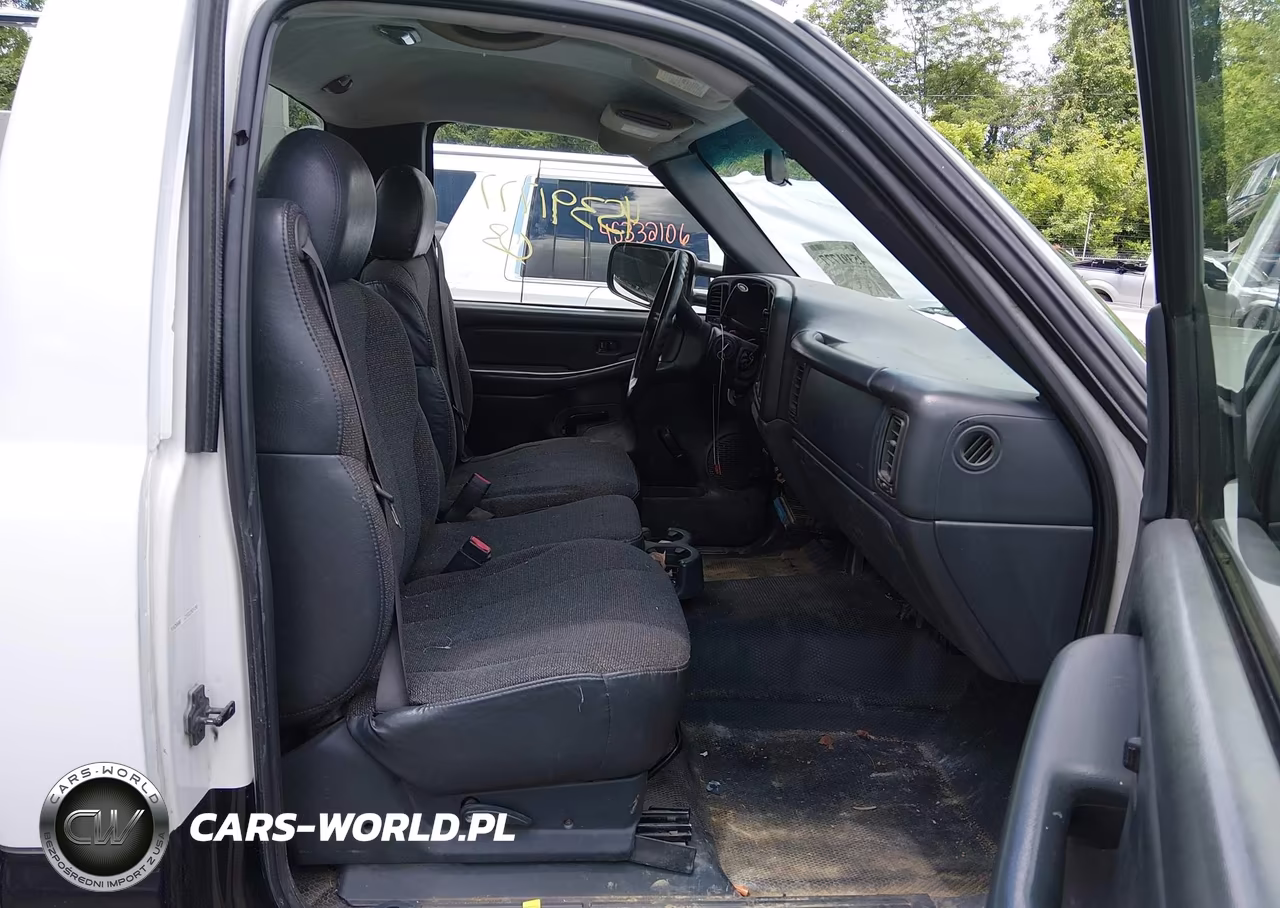 2002 Chevrolet Silverado 2500Hd VIN:1GBHC24U22E271932 - 5