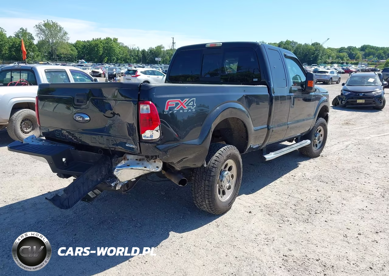 2016 Ford F-350 Lariat-Xl-Xlt VIN:1FT8X3B66GEC00105 - 4