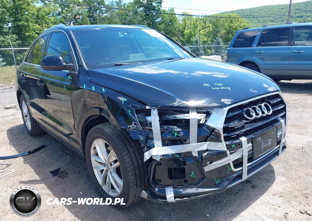 2016 Audi Q3 2.0T Premium Plus VIN:WA1EFCFS7GR004920 - 6