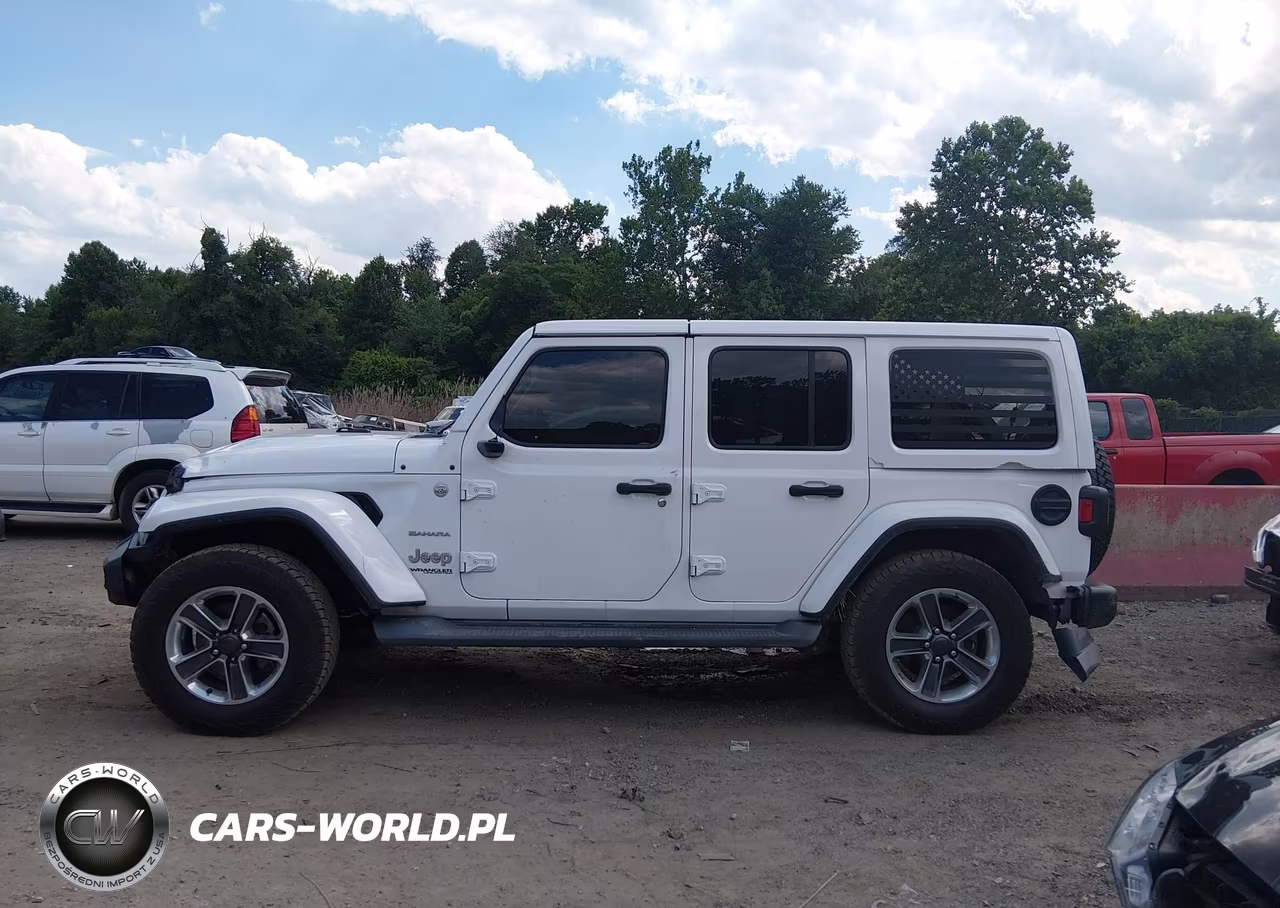 2020 Jeep Wrangler Unlimited Sahara 4X4 VIN:1C4HJXEN9LW119549 - 15